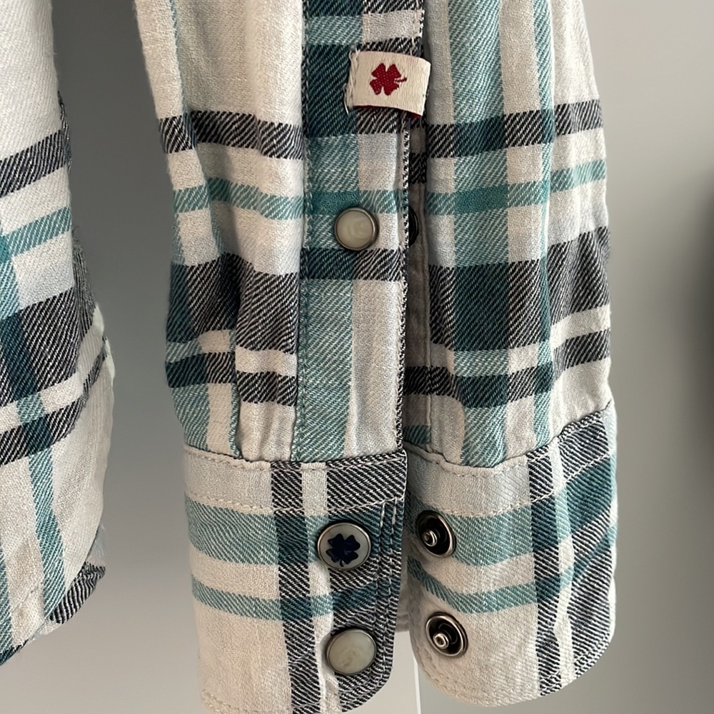 Men's Plaid Button-Up Shirt in White and Teal - Picture 4 of 5